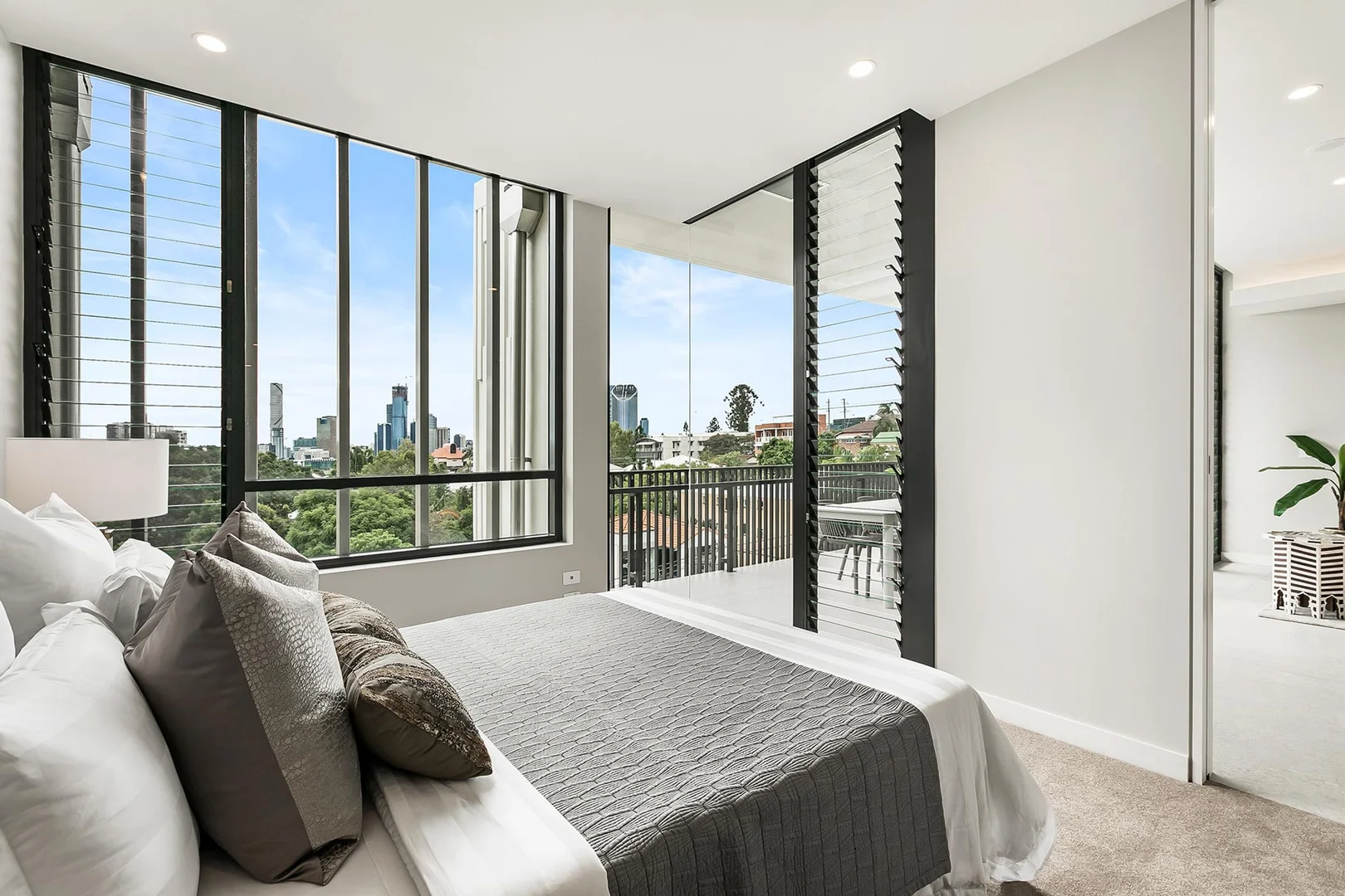 Additional image 4 of 403/8 Colton Street, Highgate Hill QLD 4101