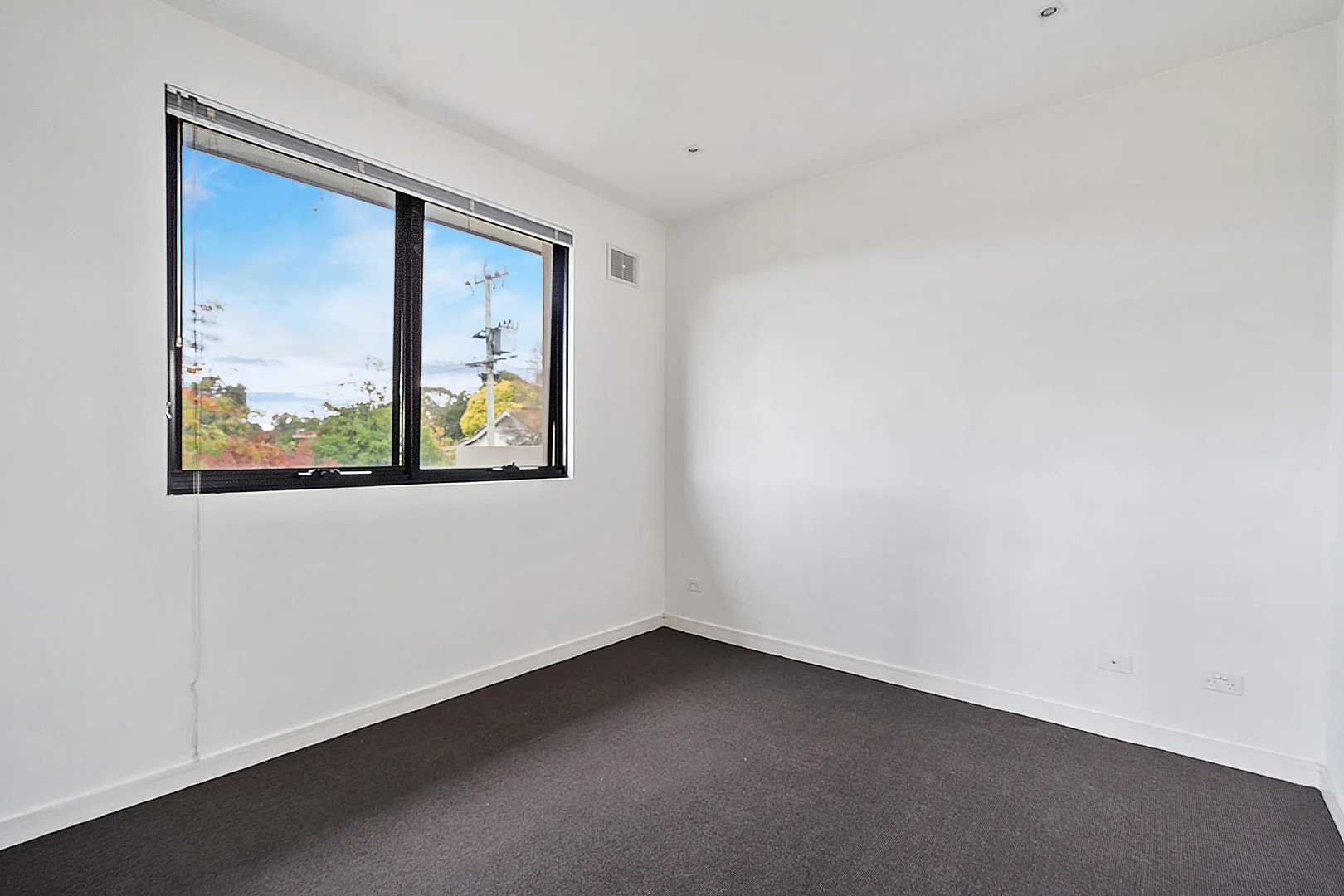 Additional image 5 of 4/502 Elgar Road, Box Hill North VIC 3129