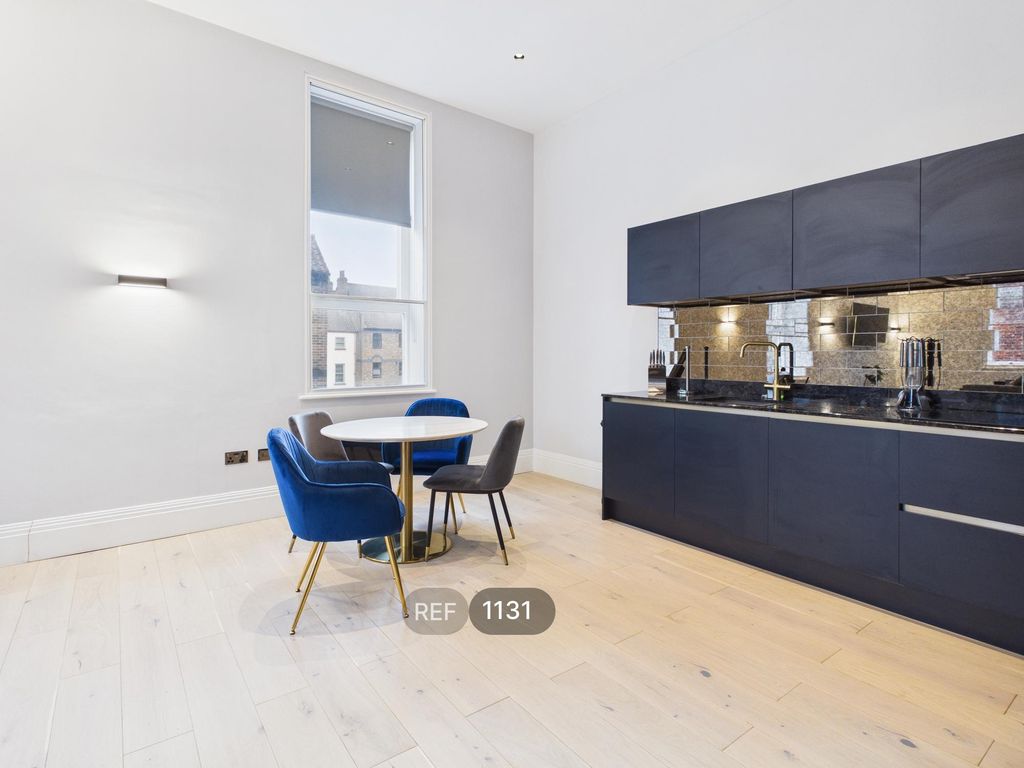 Additional image 3 of 2 bed flat to rentKings Buildings, South Church Side HU1