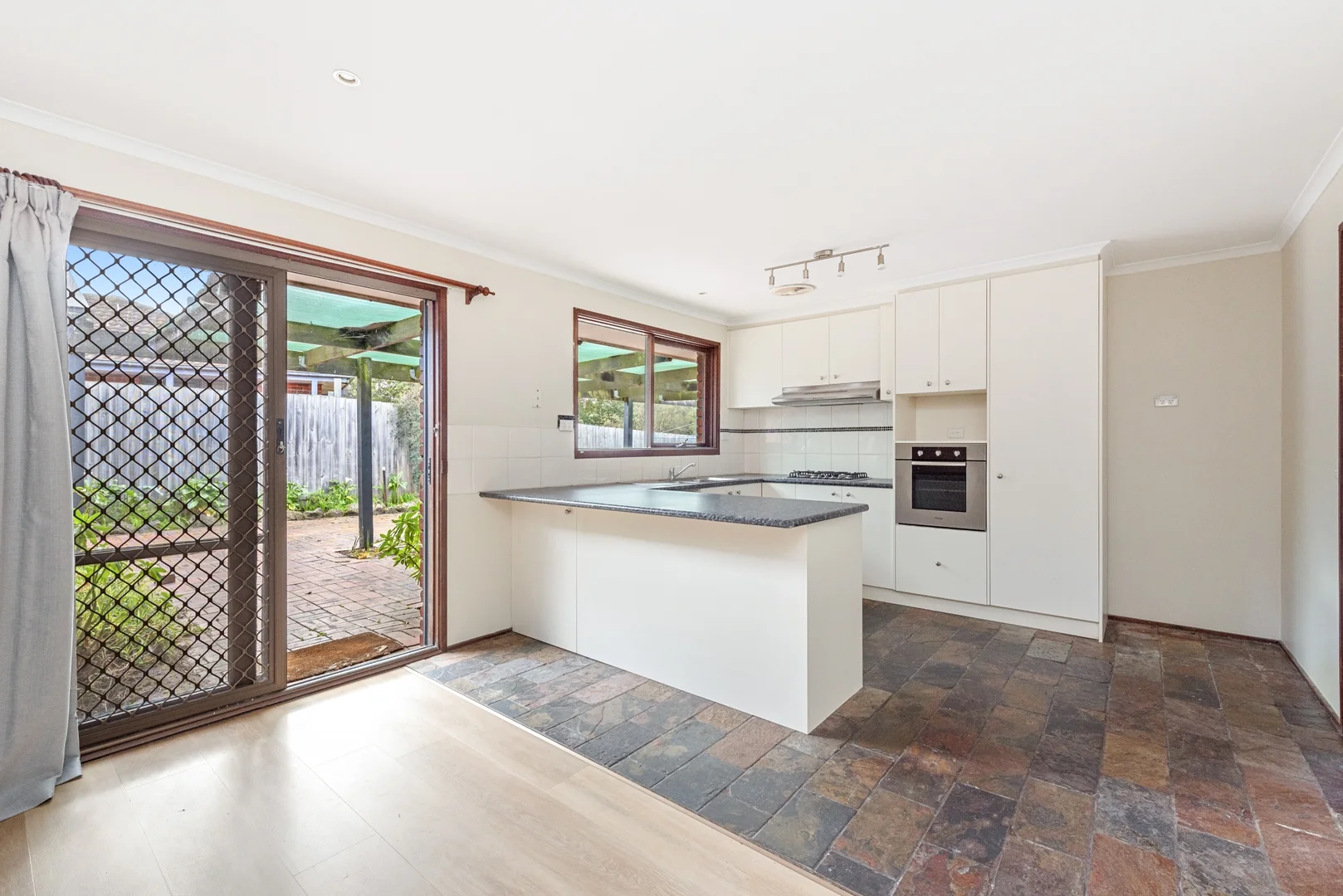 Additional image 2 of 10 Marsden Court, Cranbourne North VIC 3977