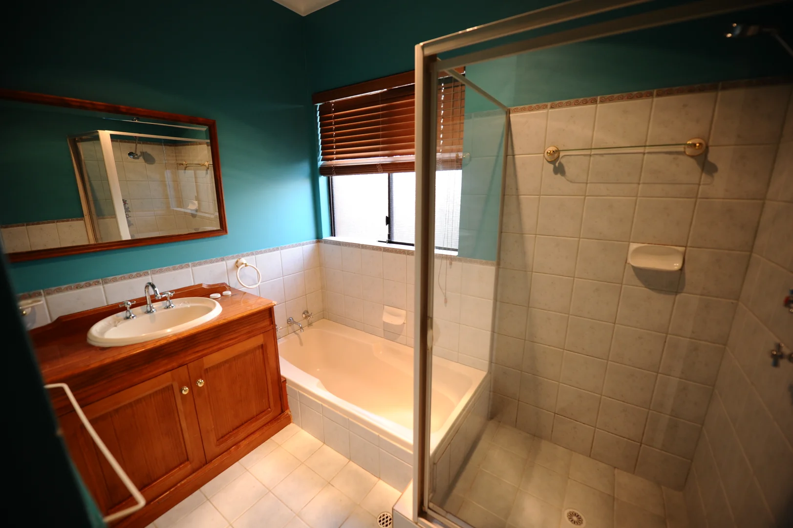 Additional image 12 of 5 Nisbet Rd, Applecross WA 6153