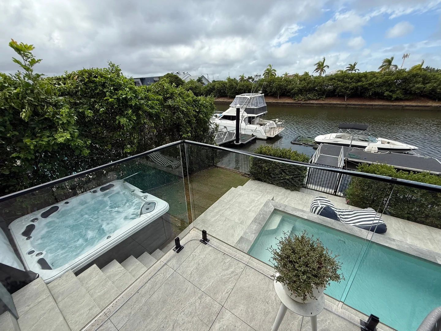 5040 Harbourview Drive, Hope Island QLD 4212