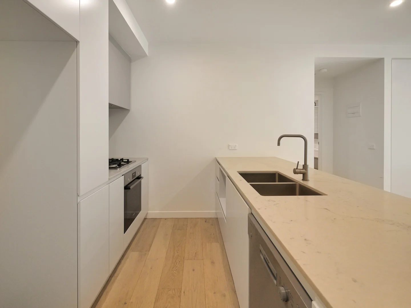 Additional image 4 of G04B/12 Powlett St, Heidelberg VIC 3084