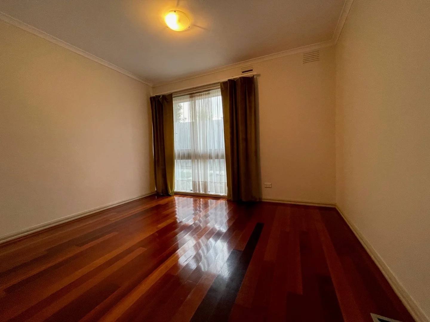 Additional image 8 of 1/5 Cherryhinton Street, Box Hill VIC 3128