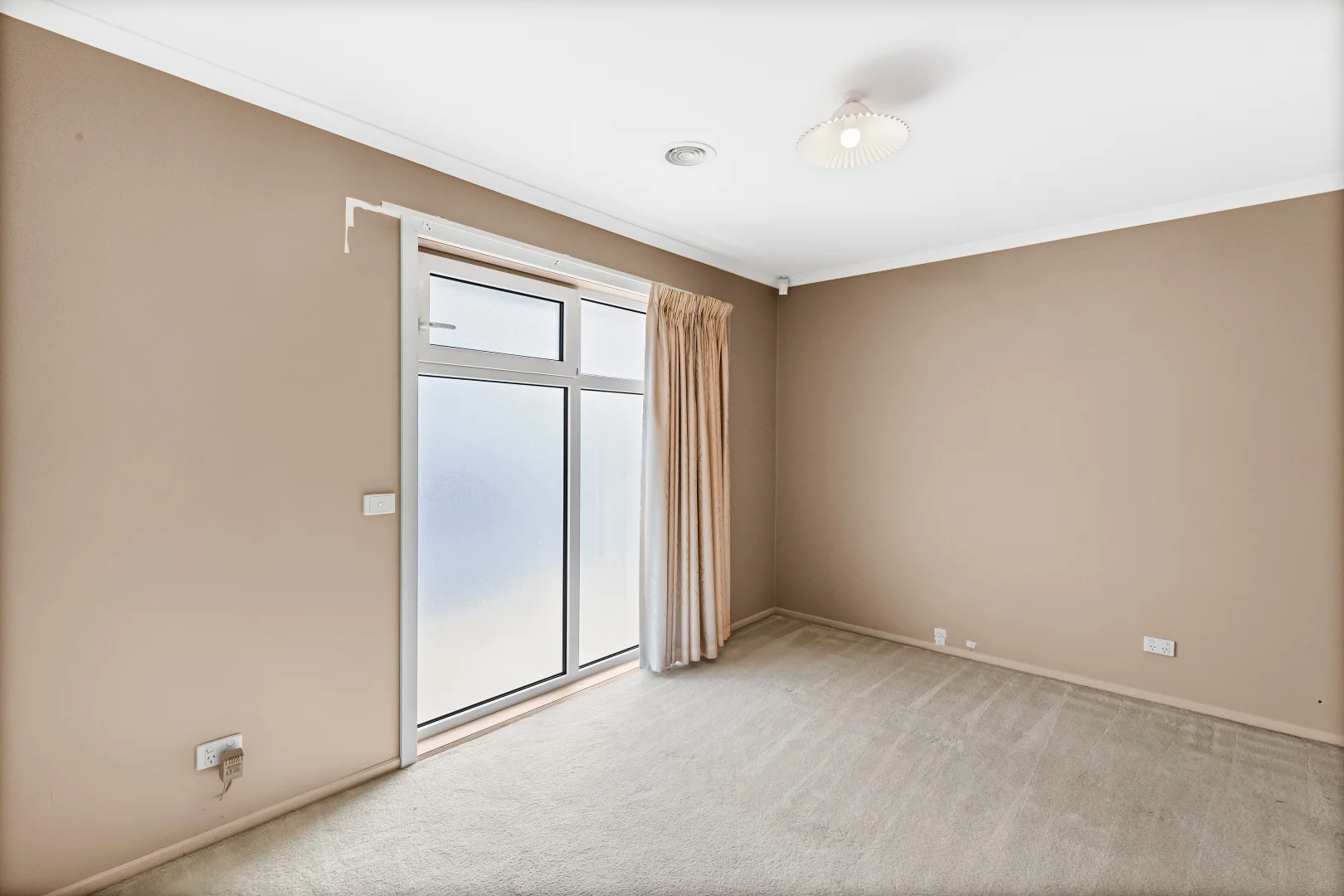Additional image 9 of 2/29 Garrisson Drive, Glen Waverley VIC 3150