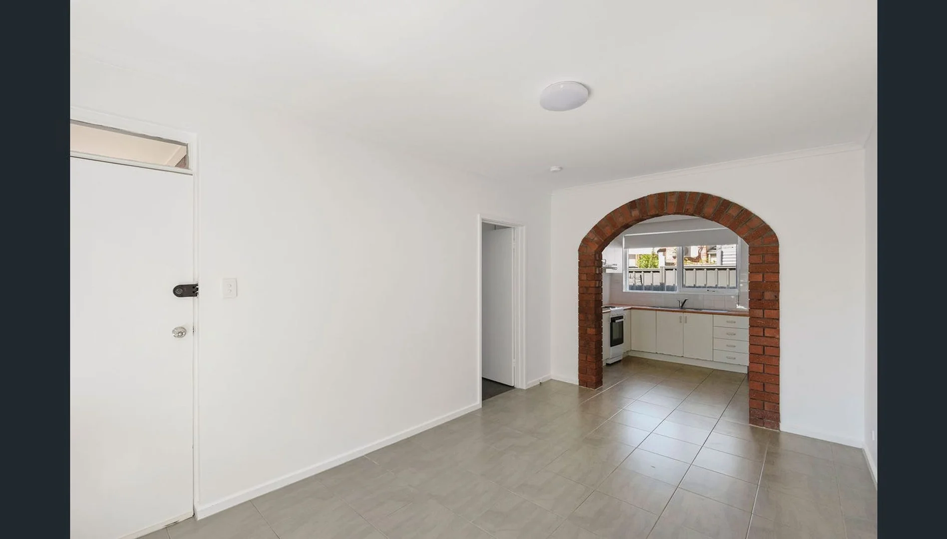 Brunswick West VIC 3055 photo 2