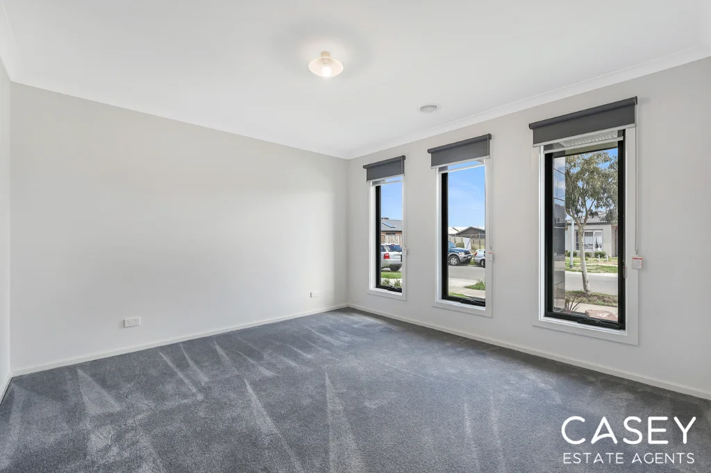 Additional image 3 of 52 Spearwood Rise, Cranbourne West VIC 3977