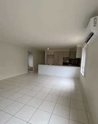 Additional image 2 of 19 Saddleback Avenue, Redbank Plains QLD 4301