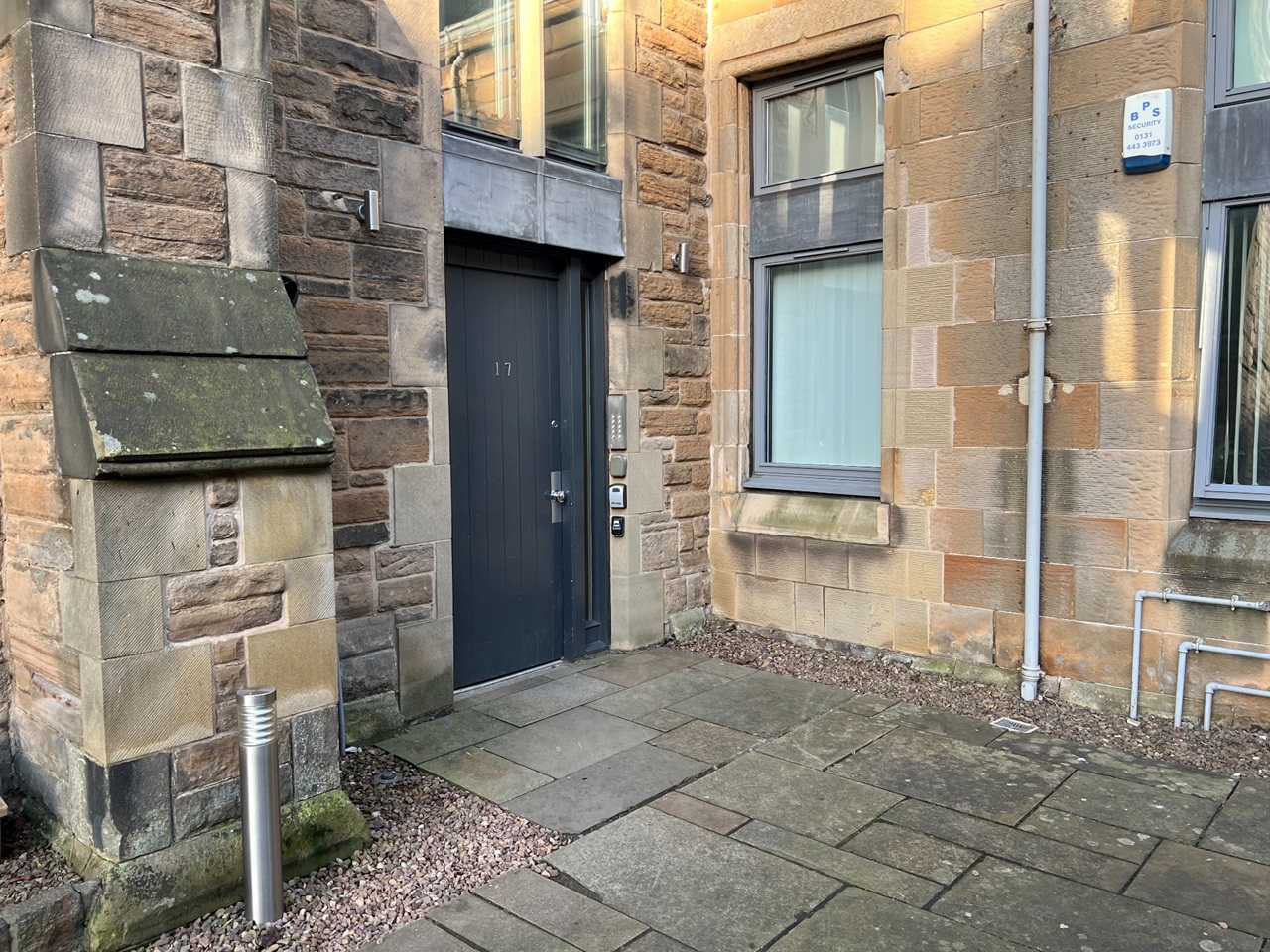 2 Bed Flat, Caledonian Road, EH11, N1 7GU