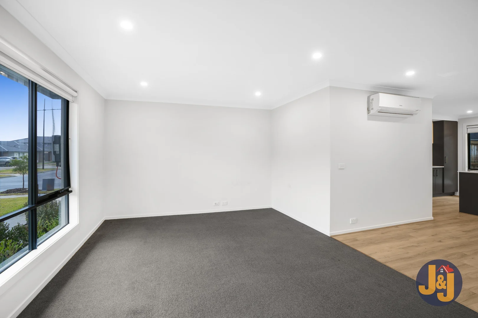 Additional image 3 of 156 Vearings Road, Wollert VIC 3750