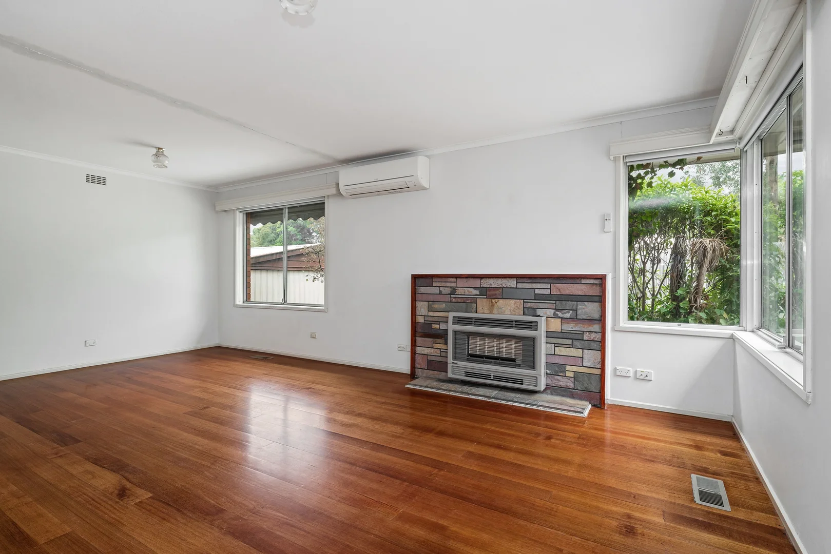 Additional image 2 of 16 Stephen Crescent, Croydon VIC 3136