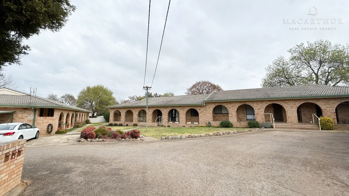 1/56 Walana Crescent, Kooringal NSW 2650