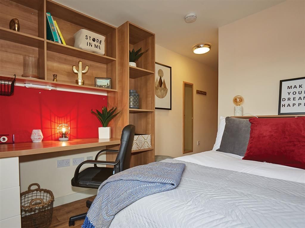 Additional image 4 of Studio to rentVictoria Road, Chester CH2