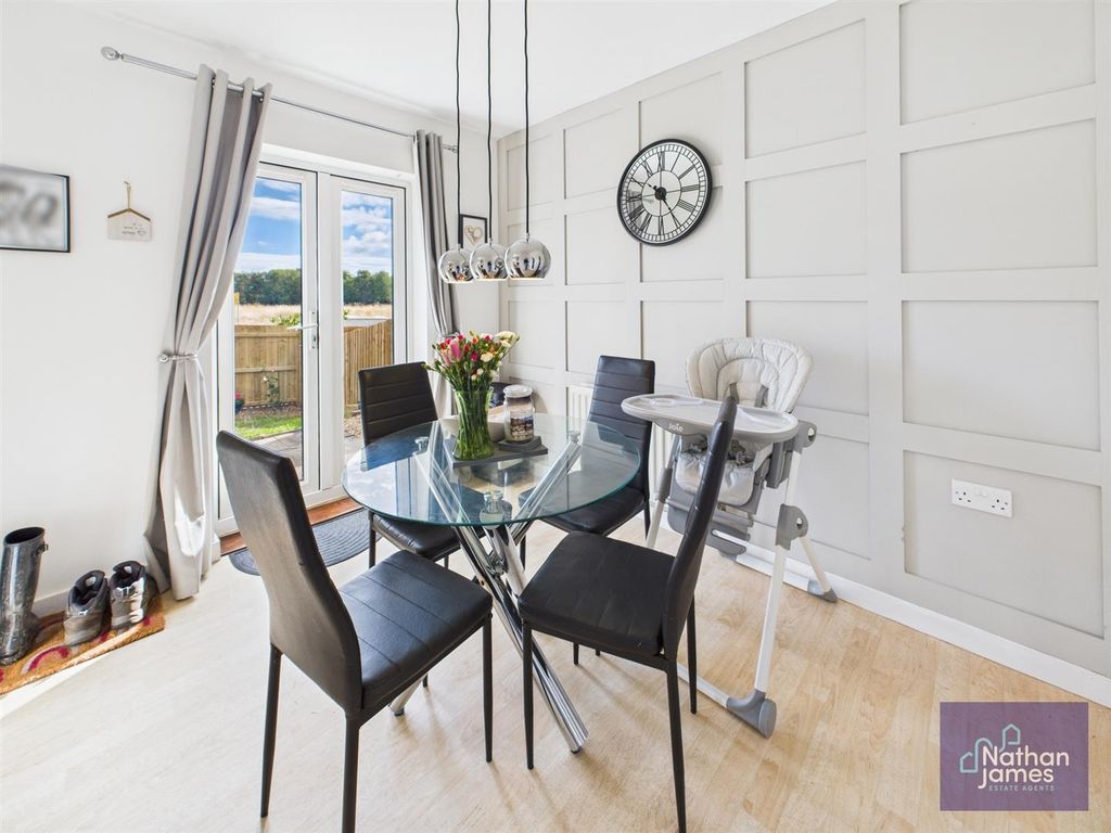 Additional image 4 of 3 bed semi-detached house to rentHeol Teifi, Caldicot NP26
