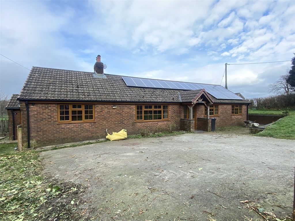 4 bed bungalow to rentLlanfair Caereinion, Welshpool, Powys SY21