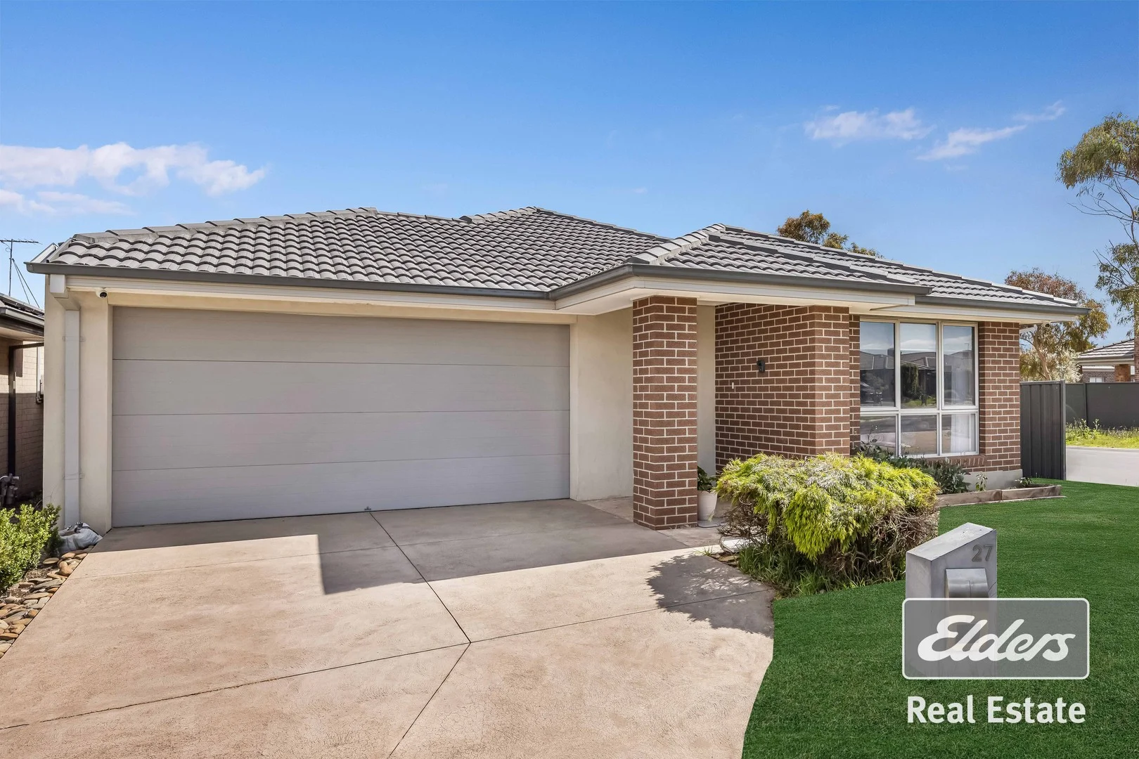 Additional image 3 of 27 Willandra Boulevard, Harkness VIC 3337