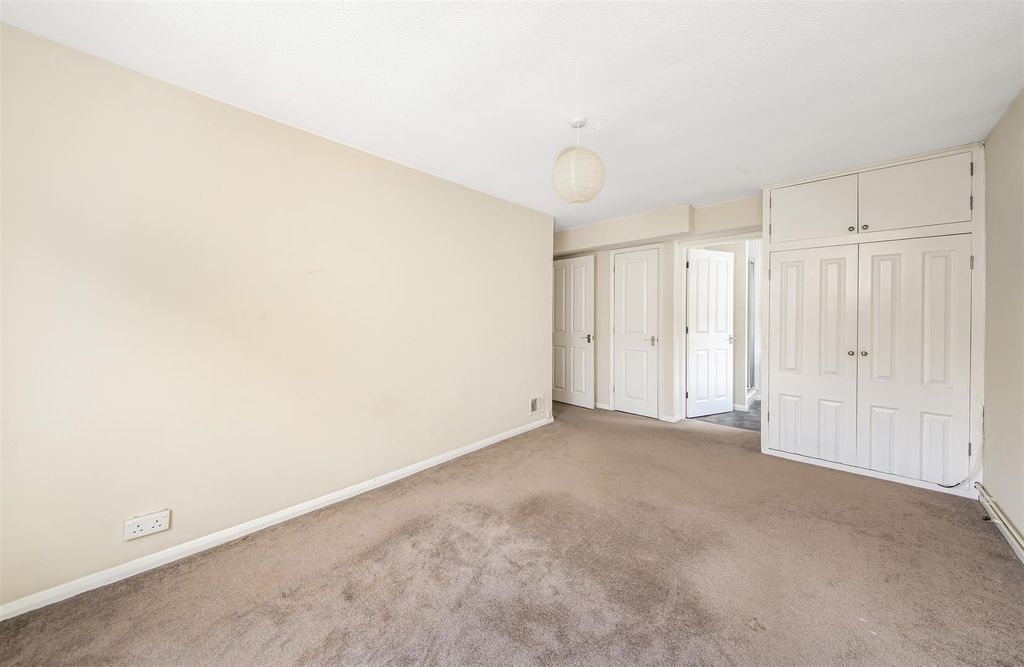 Additional image 10 of 2 bed flat to rentCheney Lane, Headington, Oxford OX3