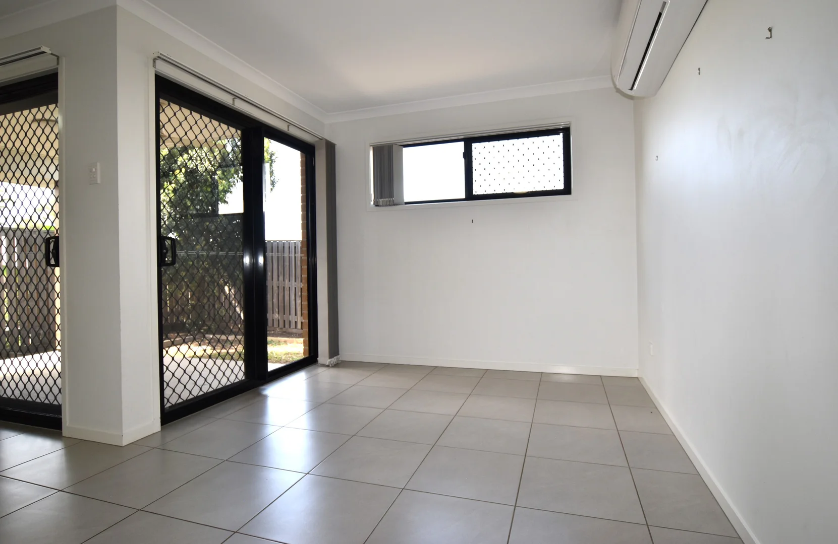 Additional image 3 of 13 Valhalla Street, Clinton QLD 4680