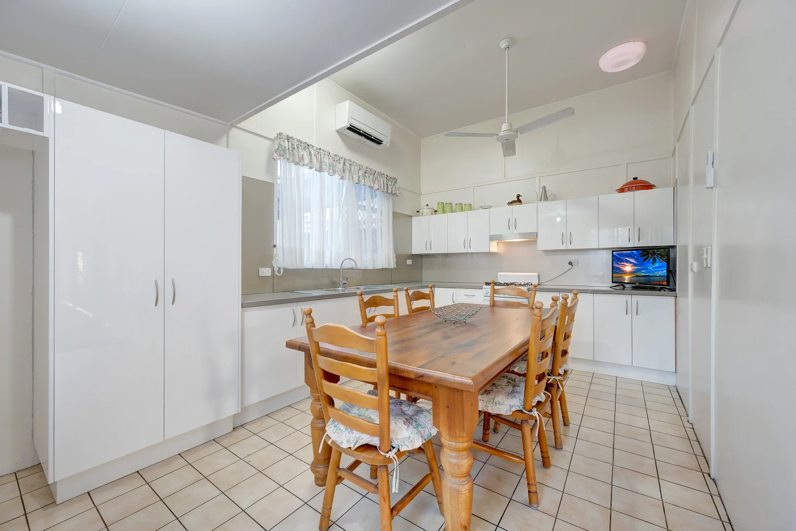 Additional image 2 of 82 Little Chester Street, Teneriffe QLD 4005