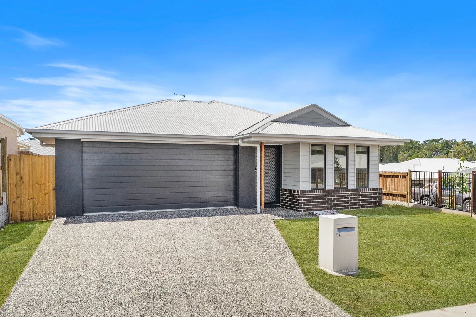 17 Kashmir Circuit, Greenbank QLD 4124