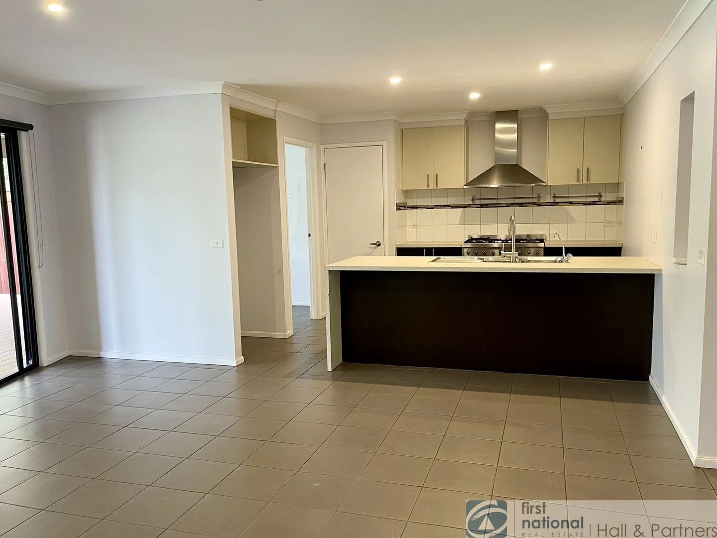 Additional image 4 of 15 Stephanie Court, Carrum Downs VIC 3201