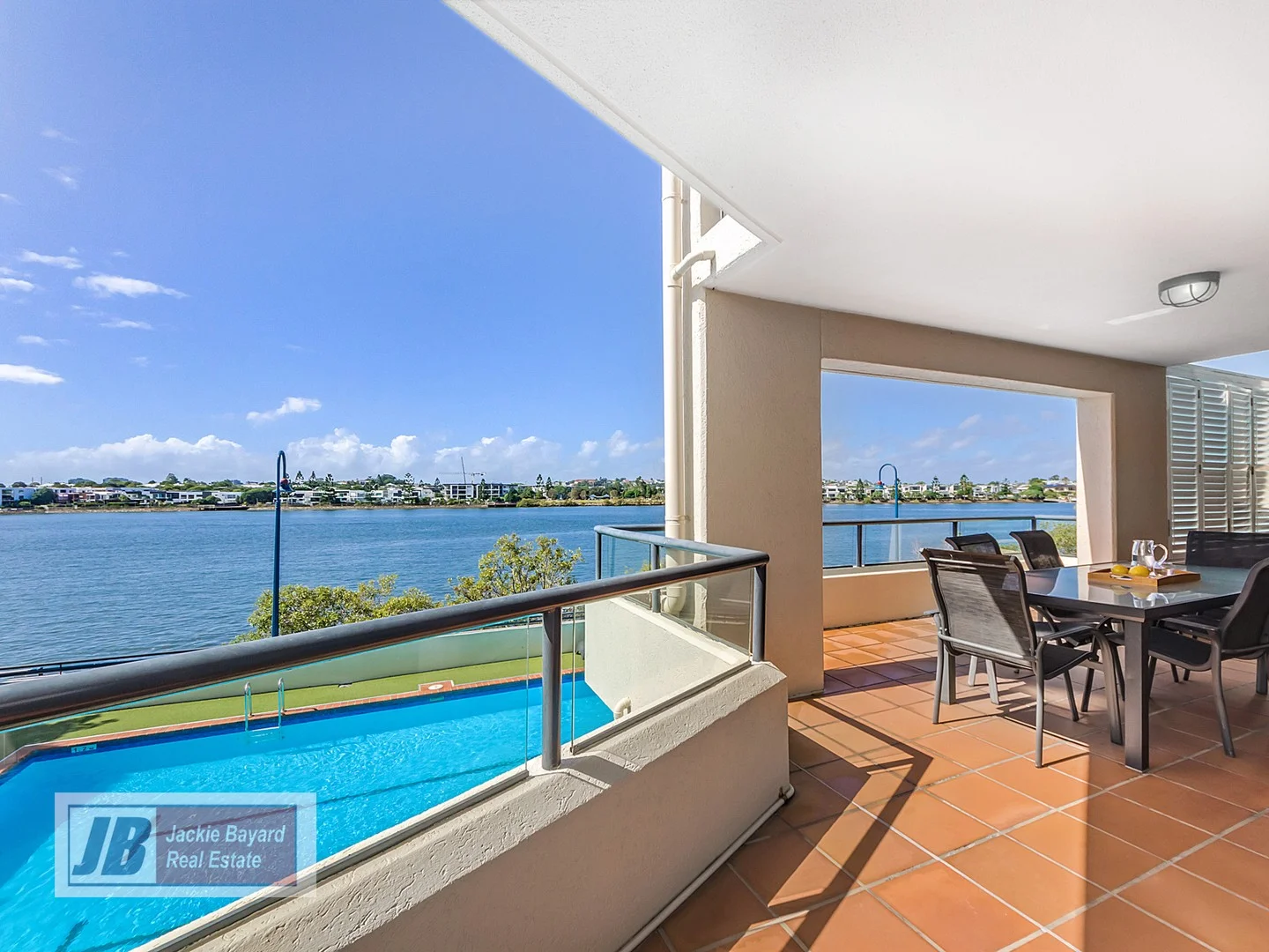 39 Vernon Tce, Teneriffe QLD 4005