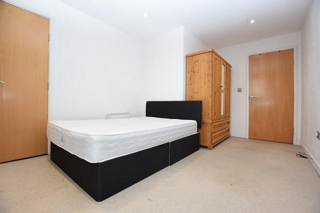 1 Bed Flat, Cavendish St, S3, N1 7GU photo 2
