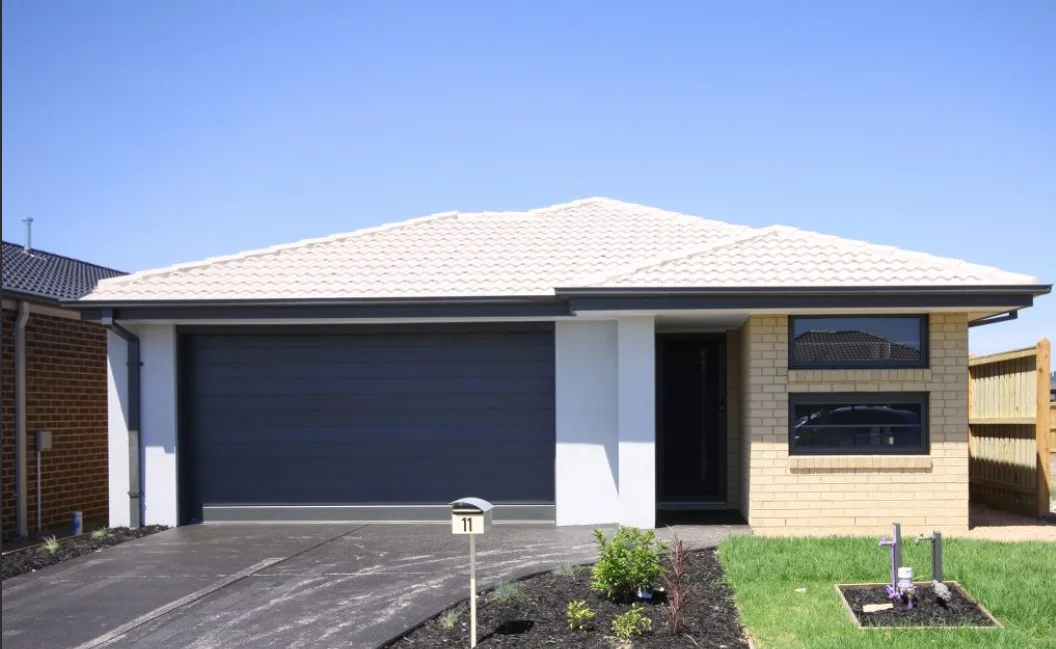 11 Fairywren Street, Pakenham VIC 3810