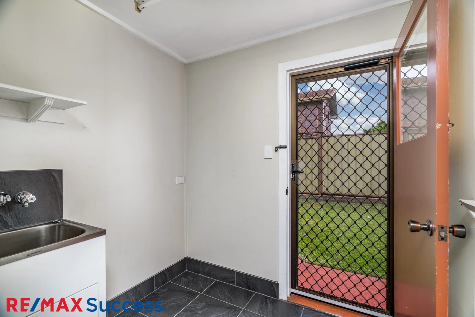Additional image 7 of 1/4 Brendanbri Street, Kearneys Spring QLD 4350