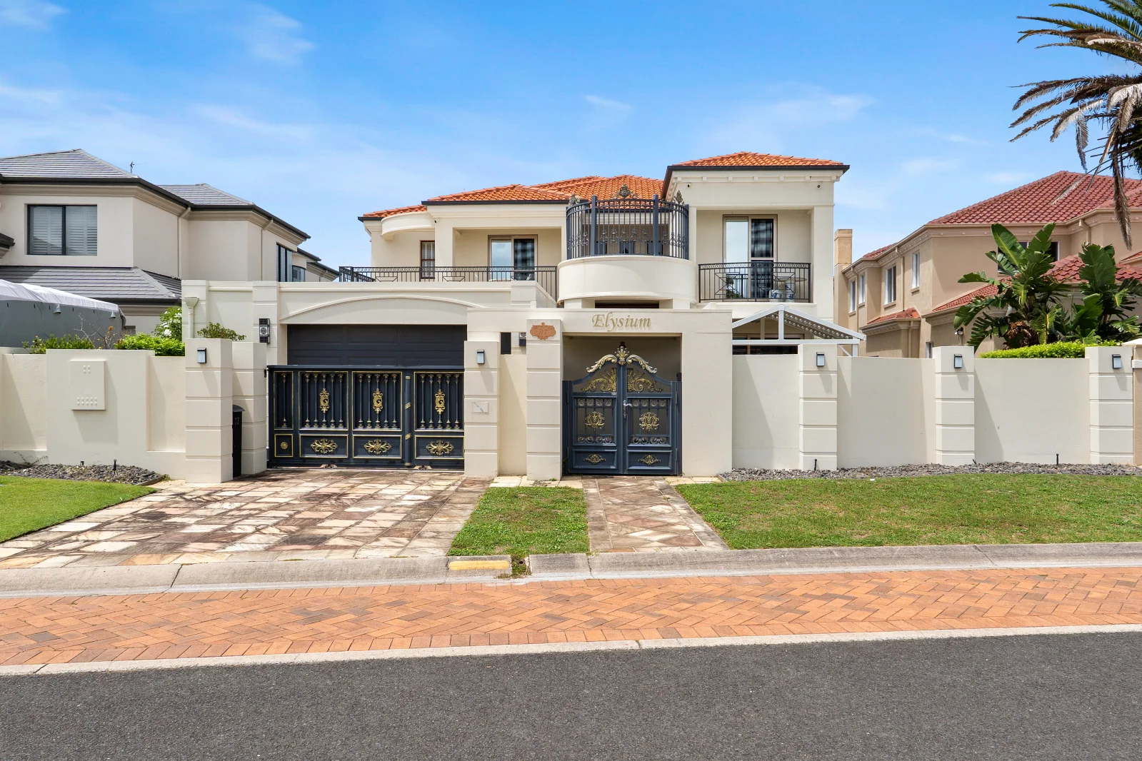 Additional image 33 of 37 King Arthurs Court, Paradise Point QLD 4216