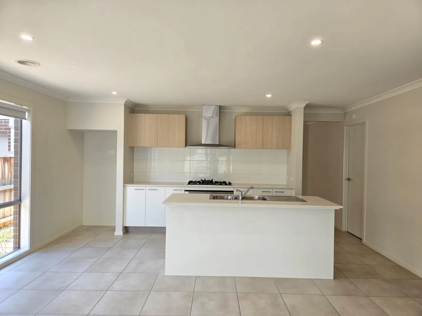 3 Rill Court, Beveridge VIC 3753 photo 2