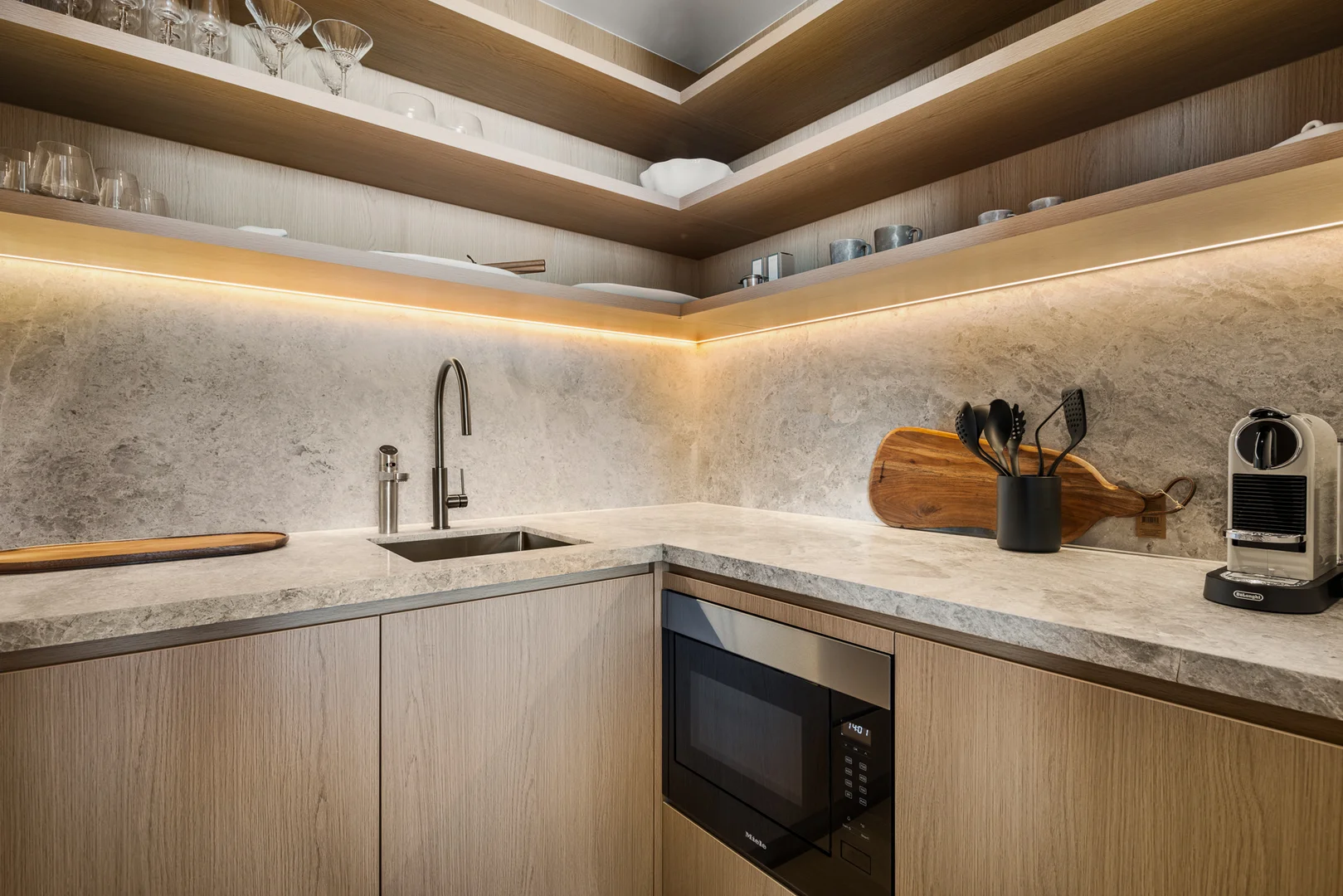 Additional image 6 of 3002/146-148 Surf Parade, Broadbeach QLD 4218