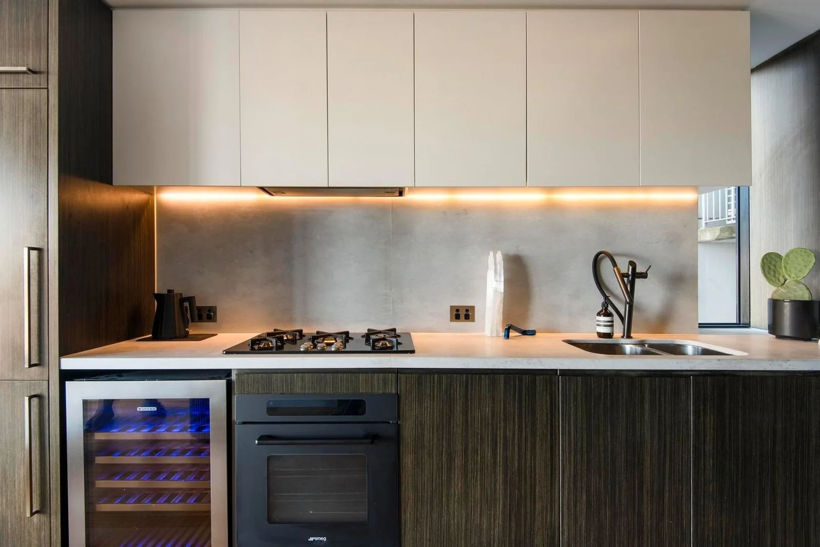 601/82 Flinders St, Melbourne VIC 3000 photo 5