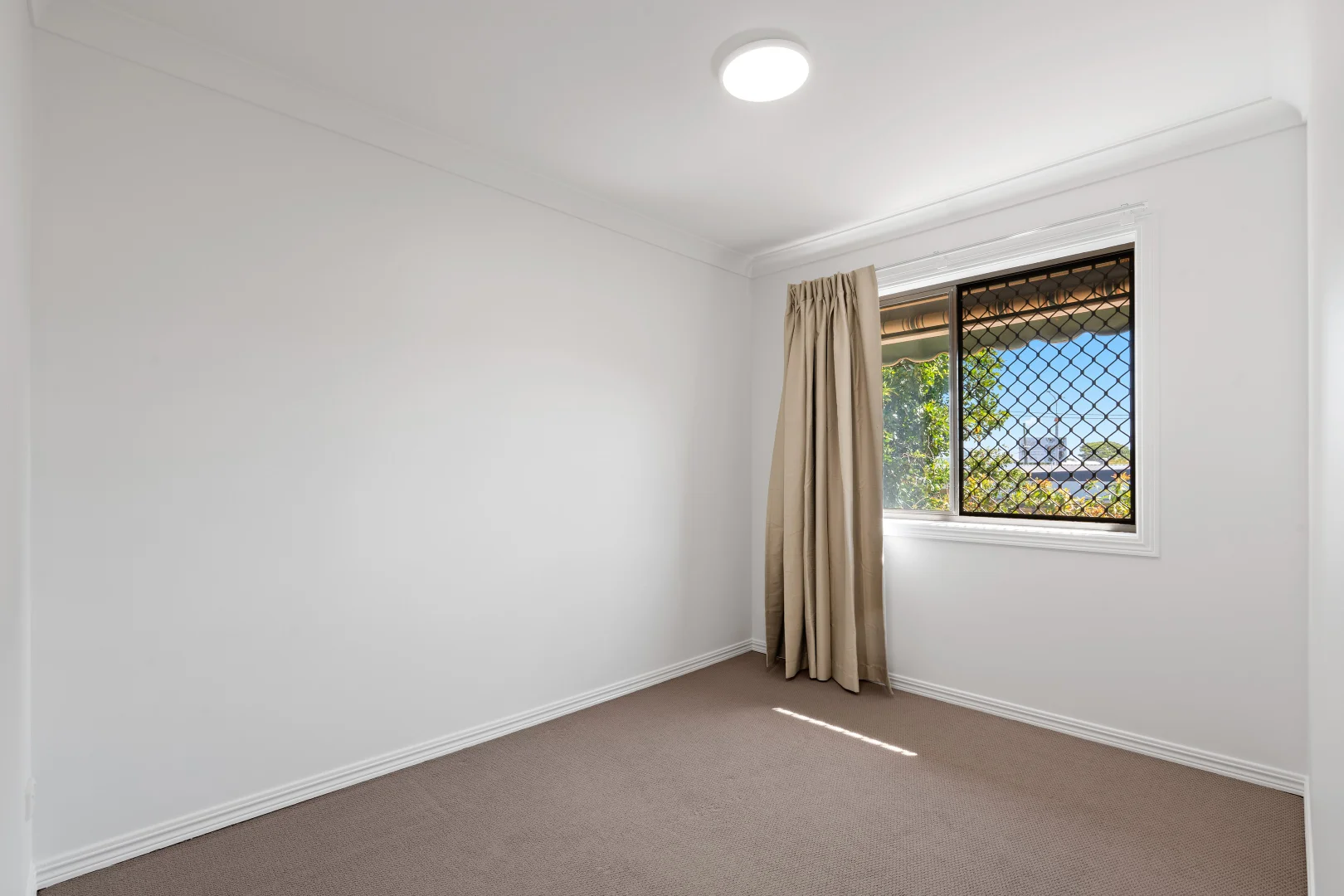 Additional image 12 of 2/44 Venice Street, Mermaid Beach QLD 4218