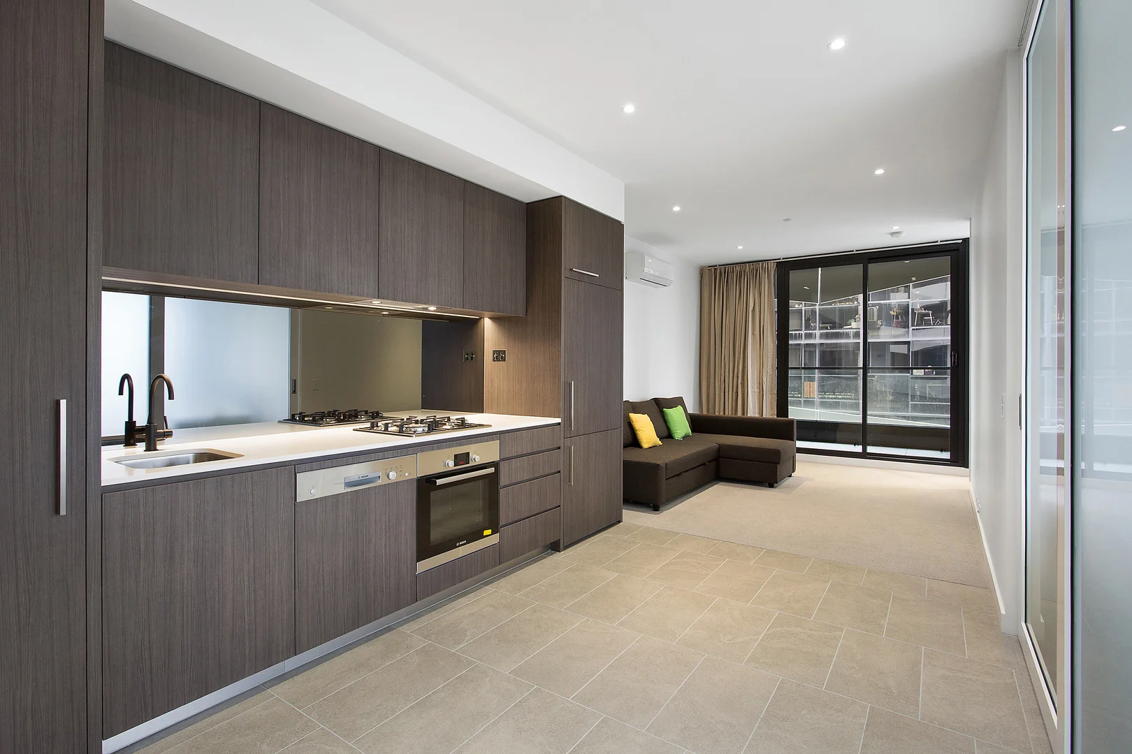 Additional image 2 of 2206/120 A'Beckett Street, Melbourne VIC 3000