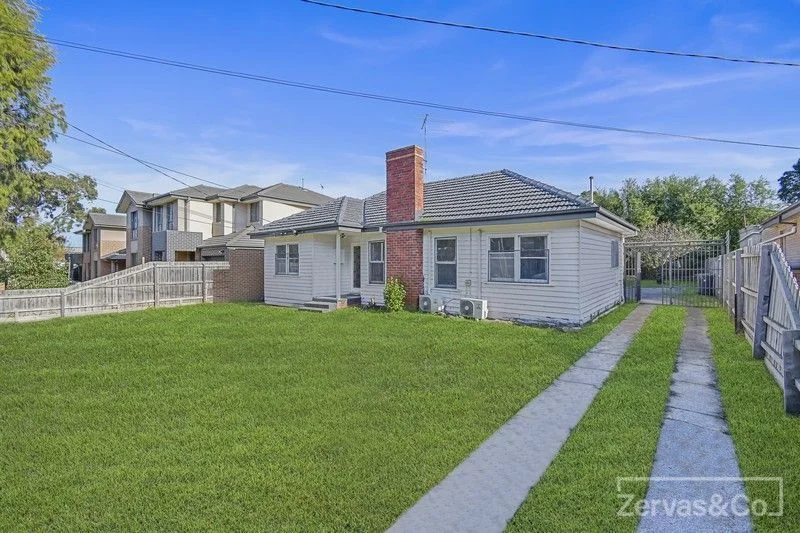 53 Beddoe Avenue, Clayton VIC 3168