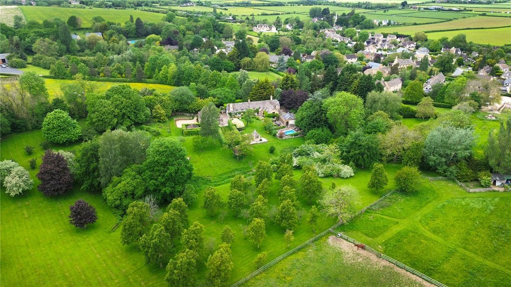 Additional image 17 of 6 bed detached house for saleGopshill Lane, Gretton, Cheltenham, Gloucestershire GL54