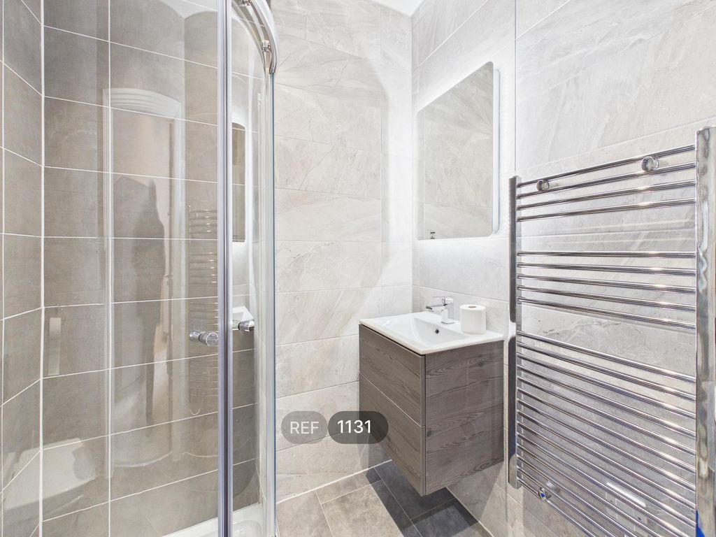 Additional image 21 of 2 bed flat to rentKings Buildings, South Church Side HU1
