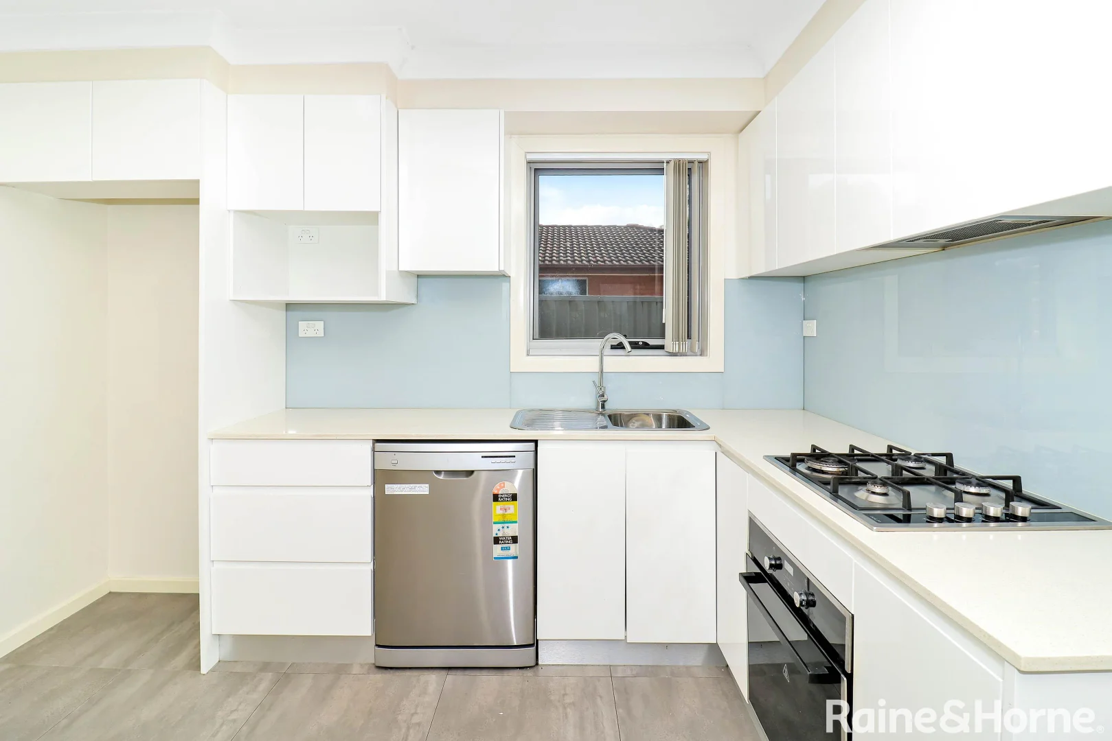 Additional image 3 of 4/74 Canberra Street, Oxley Park NSW 2760