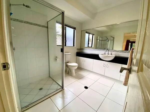 Additional image 10 of 6 Kerlin Close, Redlynch QLD 4870