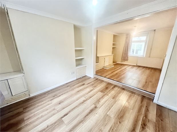 Additional image 2 of 3 bed terraced house to rentCarmarthen Road, Fforestfach, Swansea SA5
