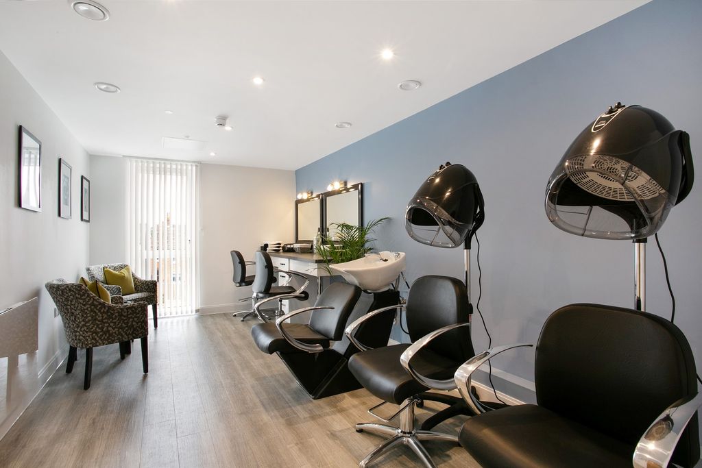 Additional image 7 of 2 bed flat to rentSt. Johns Road, Tunbridge Wells TN4