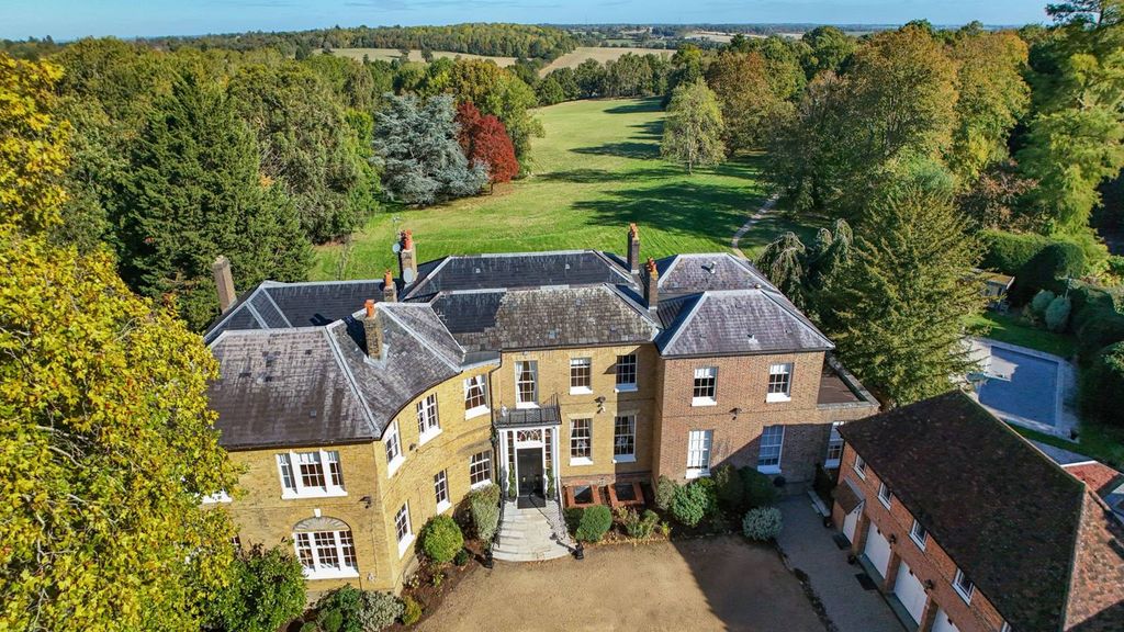 9 bed detached house to rentHadley Green Road, Hadley Wood, Barnet EN5