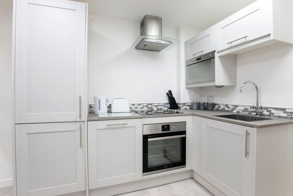 Additional image 4 of 1 bed detached house to rentMain Road, Shurdington, Cheltenham GL51