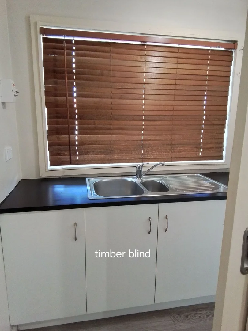 27a Regent St, Moama NSW 2731 photo 5