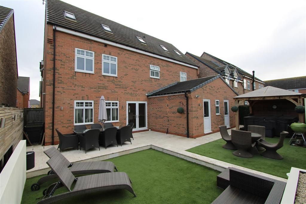 Additional image 21 of 6 bed detached house to rentBrantingham Drive, Ingleby Barwick, Stockton-On-Tees TS17
