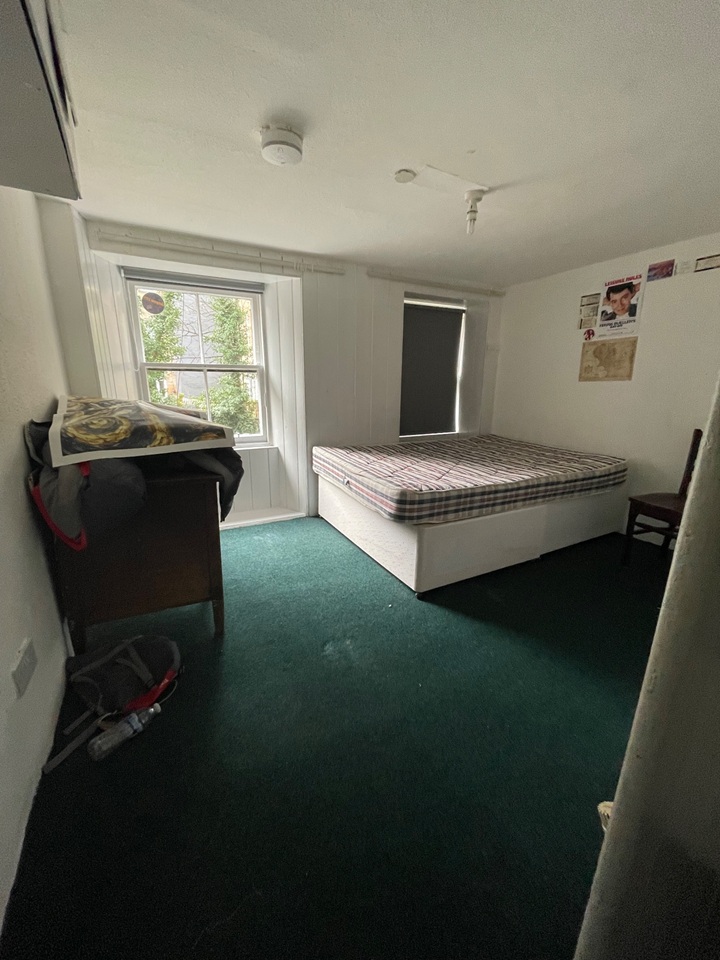2 Bed Flat, Alfred Terrace, G12, N1 7GU photo 4
