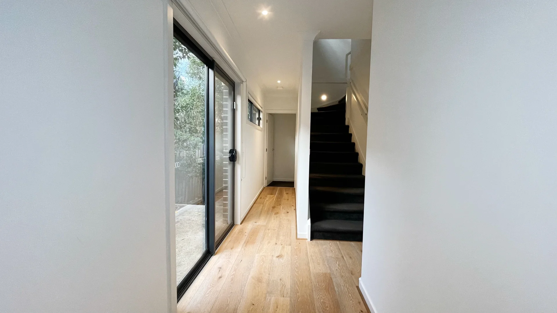 Additional image 8 of 5/9 Citrus Court, Doncaster VIC 3108