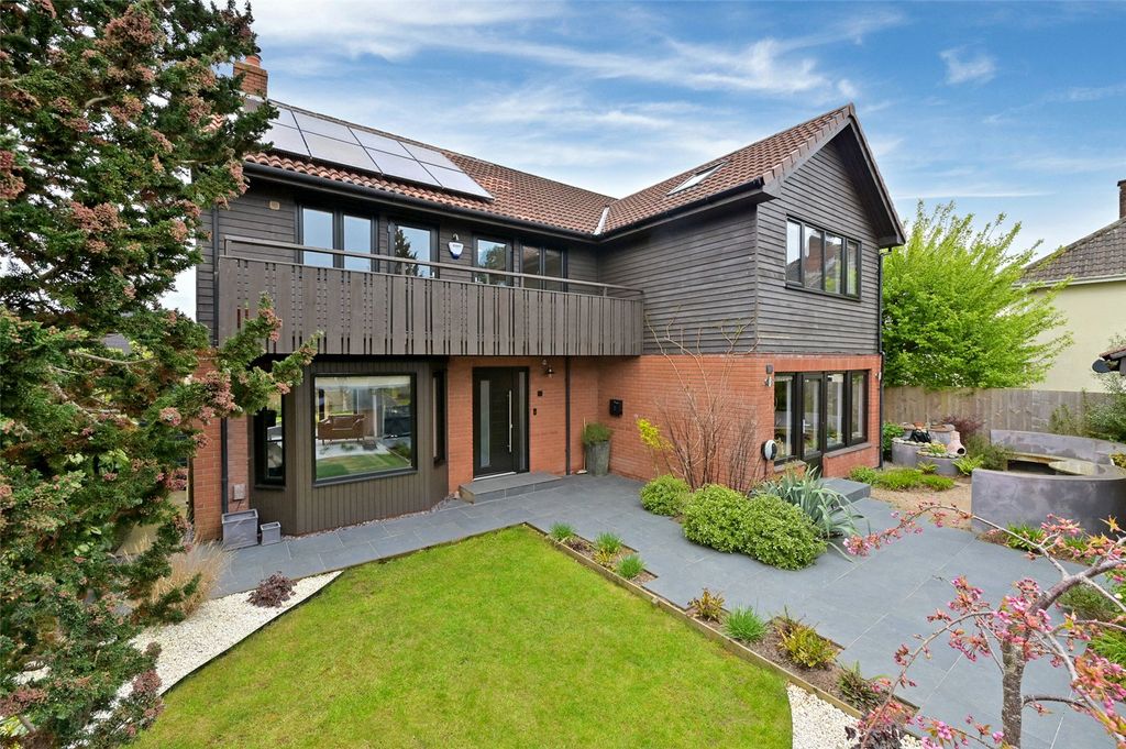 5 bed detached house to rentStation Road, Nailsea, Bristol, Somerset BS48