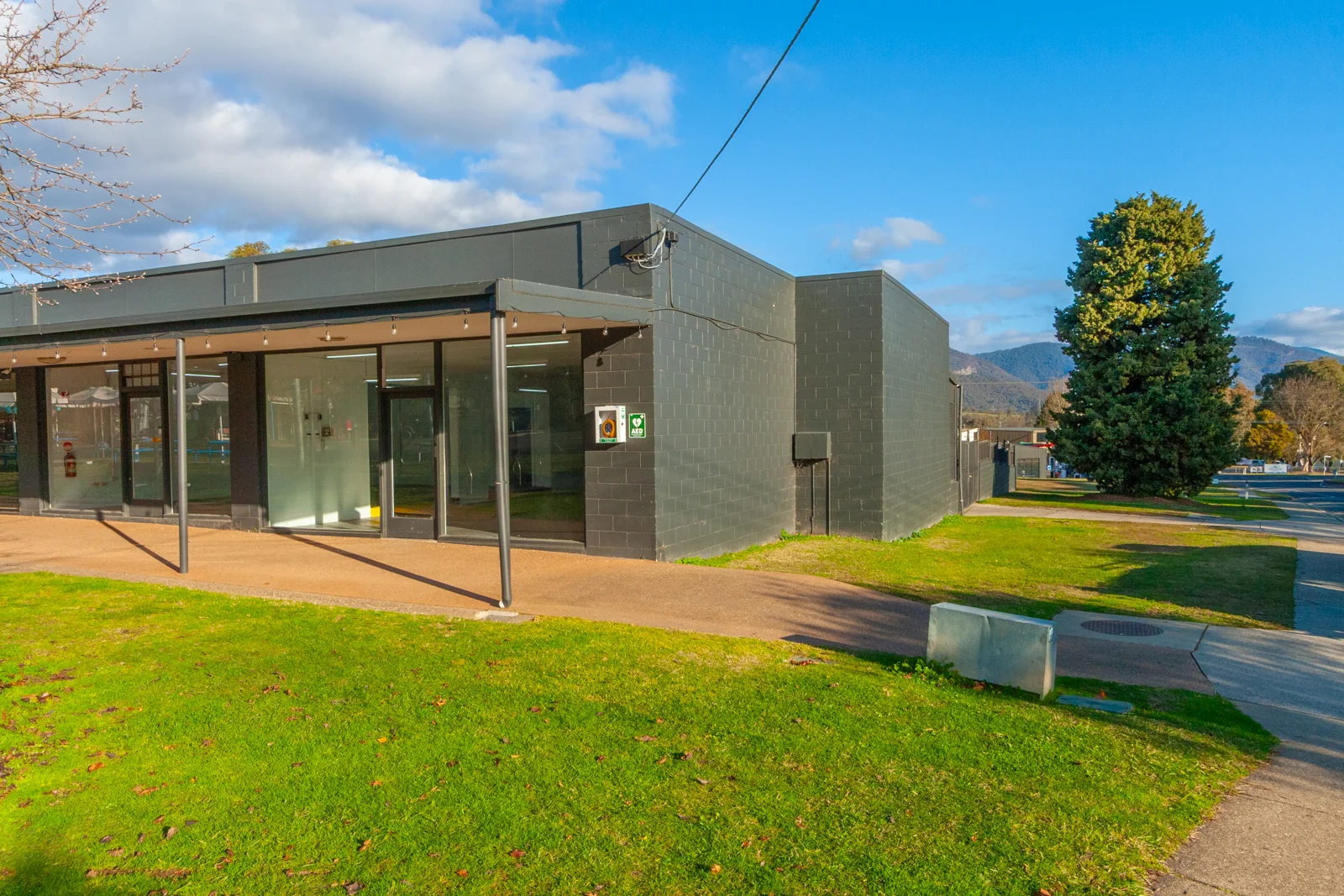 Additional image 3 of 3-4 Main Street, Eildon VIC 3713